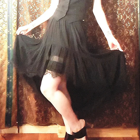 Express Black High-Low Skirt - Picture 1 of 8